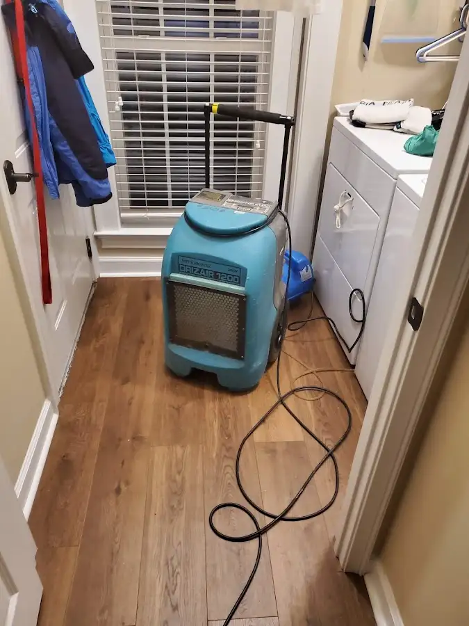 Commercial dehumidifier deployed for Crawl Space Restoration in Mentone